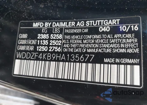 2017 Mercedes-Benz E 300 4Matic z USA, uszkodzony, nr VIN WDDZF4KB9HA135677